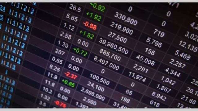 Riesgo país tendría que caer 200 puntos más para que emitir deuda sea viable