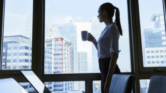 De 3.413 directores de empresas, sólo 288 (8,4%) son mujeres (informe KMPG - Revista Mercado)