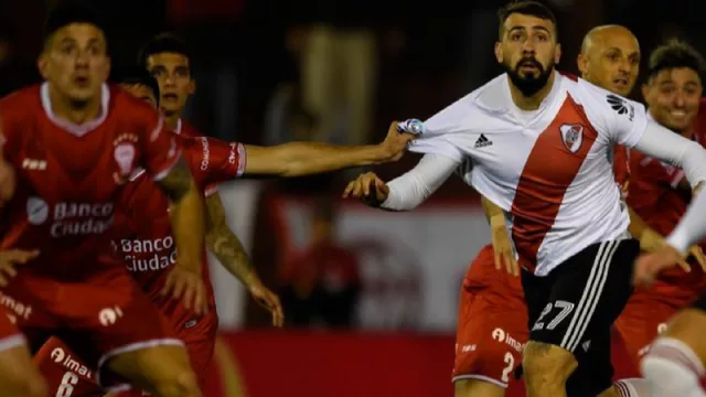 Volvió la Superliga y las marcas hicieron sus apuestas (altas y bajas del mercado de patrocinio deportivo)