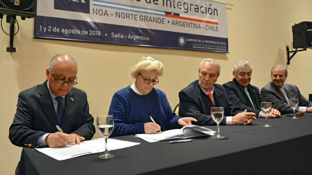 Fortalecer la región, la clave de la integración entre el NOA y el Norte Grande de Chile