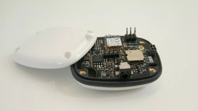 Llegó Oliver, hardware y una aplicación para estadísticas de futbolistas juveniles (o amateurs)