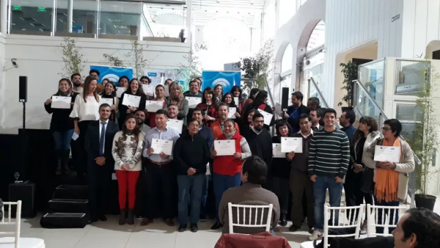 Banco Macro premió a los emprendimientos salteños que ganaron la competencia NAVES