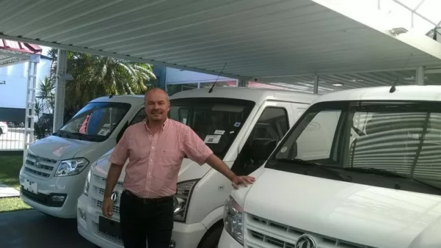 Nos invaden los chinos: ¿querés comprar un utilitario por $350 mil y financiado?