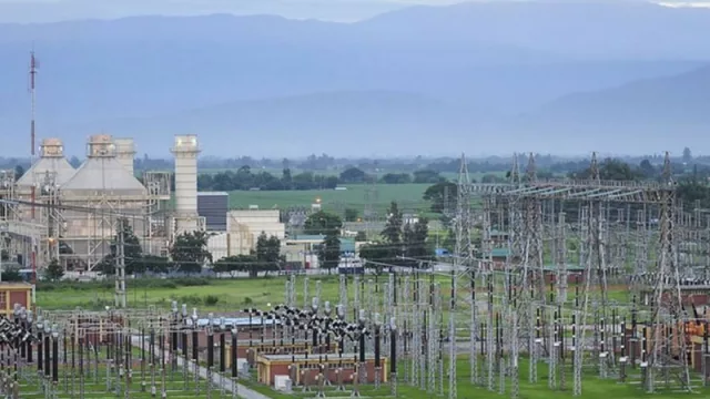 YPF empleó a 400 personas en su nueva planta de Tucumán