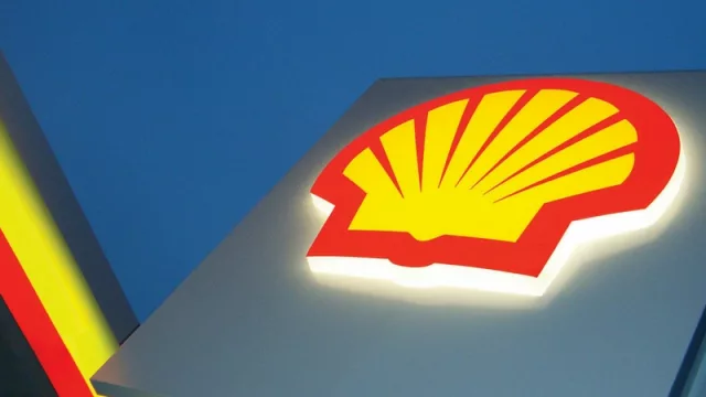 Shell vendió sus estaciones de servicio y se quedó con lo “mejor” (apuesta en Vaca Muerta)