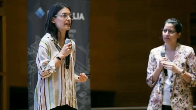 Ellas (aunque pocas) también saben de C++, Pyhton y SQL (16% de las estudiantes de programación mujeres)