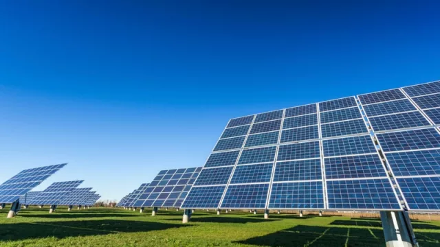 En noviembre comenzará en la Puna la construcción de dos grandes parques solares