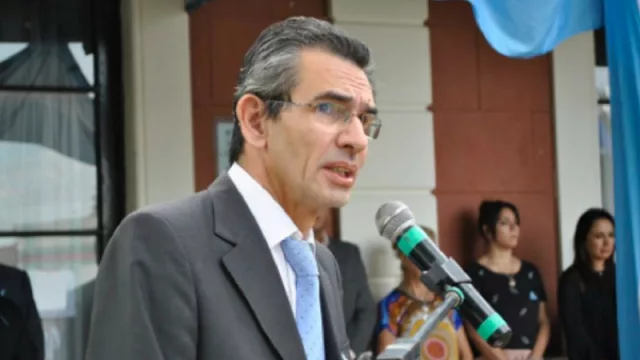 Empresario del turf amenazó de muerte a un intendente santafesino