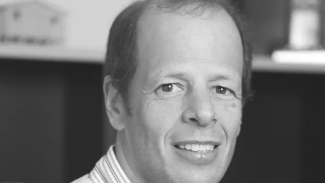 Western Union incorpora a Castro Feijóo como Director Comercial