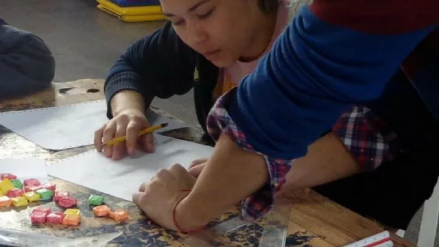 Jóvenes sin inserción escolar ni ocupacional se entrenan en empresas y cooperativas de Santa Fe