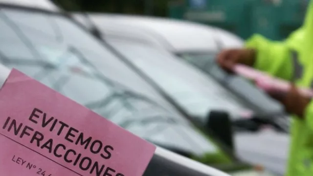 Proyecto navideño en Santa Fe: la primera hora del estacionamiento medido será gratuita