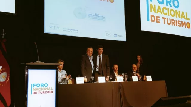 Urtubey en el Foro Nacional de Turismo: “Hoy es un gran momento para invertir en la Argentina”
