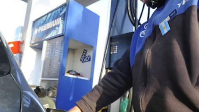 ‘Lleva, llévame en tu bicicleta’: los precios de las naftas casi unificados en las capitales del NEA