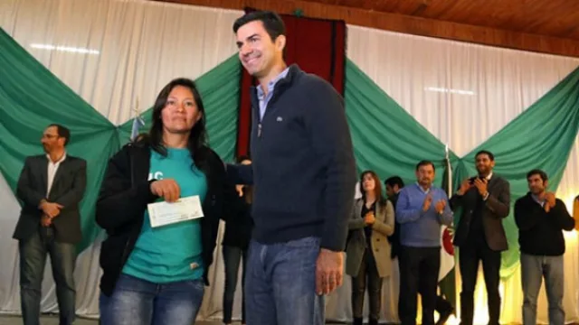 Los productores afectados por las inundaciones recibieron una ayuda del Gobierno