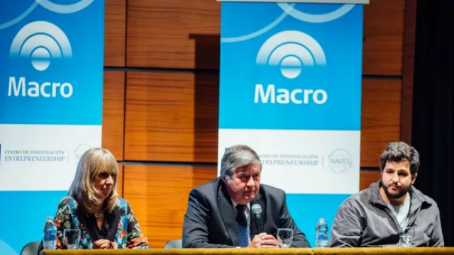 Silvia Torres Carbonell, de IAE Business School, y Eduardo Celani, de Banco Macro. 