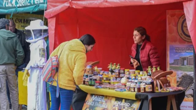 Se realizó la Primera Jornada Apícola Centro - Chaqueña