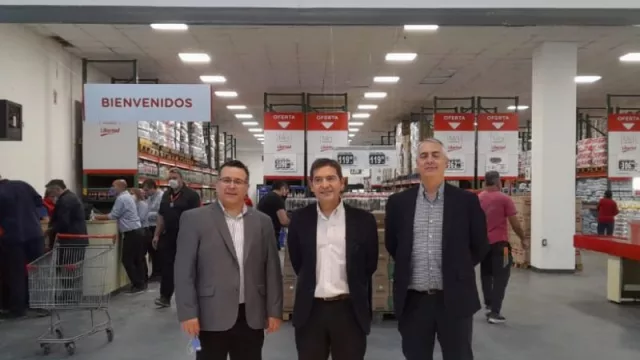 Grupo Libertad inauguró su segundo Mini Mayorista Libertad en el país, en la ciudad de Resistencia