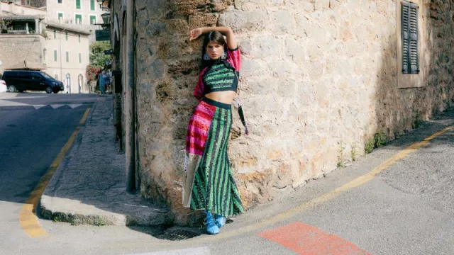 Jazmín Chebar presenta "Padiso Club”: la frescura de un viaje y el espíritu libre