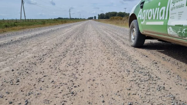 Se acabaron los caminos intransitables: Holcim le encuentra la vuelta a los suelos rurales (lanza Agrovial, una solución que los estabiliza)