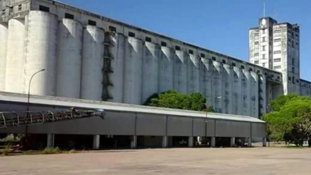 Se reactiva la logística del Puerto de Colono SA (con un embarque de soja)