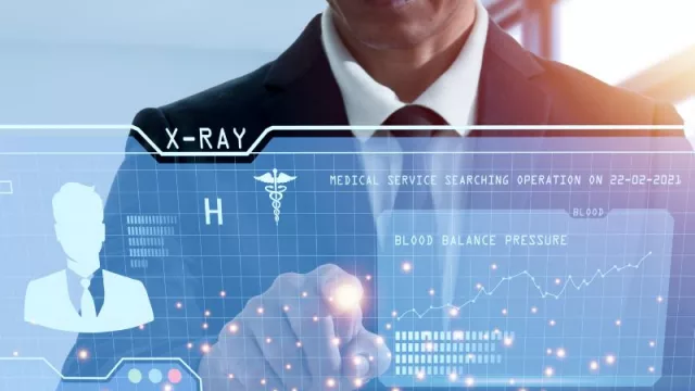 Por qué los profesionales tecnológicos son los más demandados del mercado laboral (a pesar de los despidos)