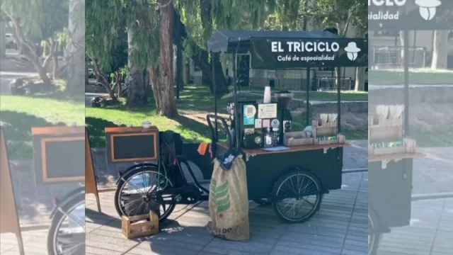 ¿Un cafecito? La tendencia que se instaló en Mendoza ya podés probarla en Triciclo (la cafetería de especialidad de la plaza San Martín)
