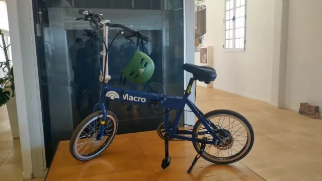 Misiones promueve la movilidad sustentable con su primer prototipo de bicicletas eléctricas