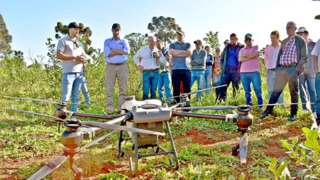 Productores misioneros apuestan a la tecnología (incorporarán drones para pulverizar los yerbales)