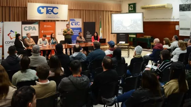 Resistencia presentó el Reglamento General de Construcciones ante el Colegio de Agrimensores, Arquitectos e Ingenieros