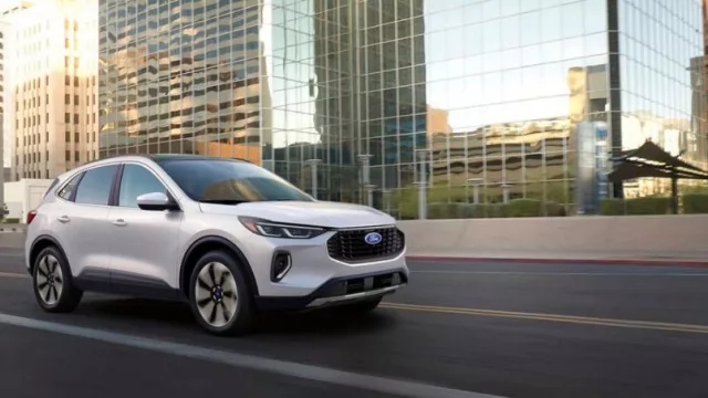 Ford Kuga híbrido: el SUV inicia su comercialización en el país