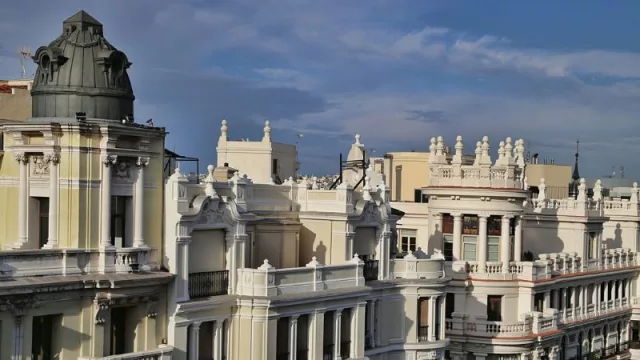 El precio de las viviendas en Madrid experimenta un aumento del 9,99% (en comparación con el mismo período del año anterior)