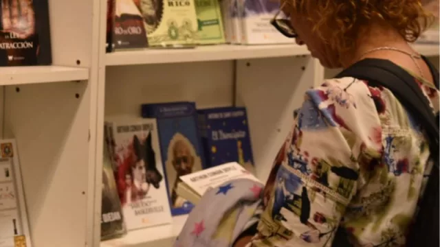 Se lanzó la II Feria del Libro de la UNNE (con variadas propuestas culturales e importantes descuentos)
