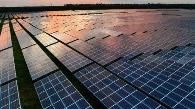 Zelestra apuesta por la sostenibilidad con la construcción de tres plantas solares en Cuenca