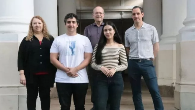 Jóvenes científicos tucumanos, premiados por innovar en energías renovables