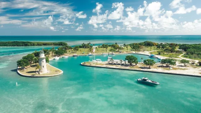 Boca Chita Key: el paraíso de agua cristalina escondido cerca de Miami que conquistó a celebridades y empresarios