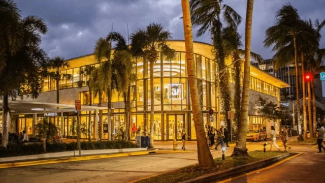 Ya está en marcha la metamorfosis (reestructuración meta-planificada) de US$ 29.4 millones en Lincoln Road