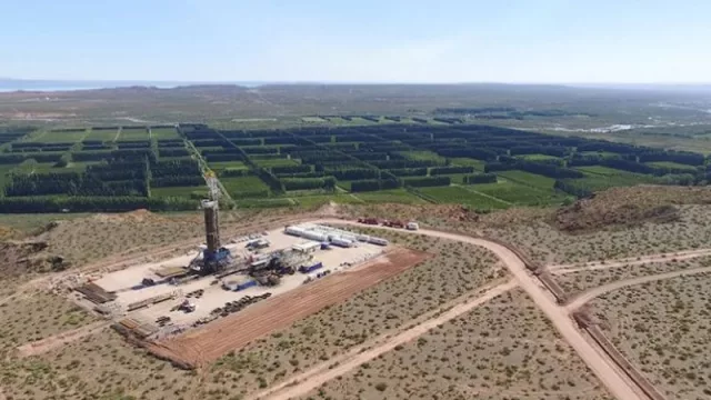 Vaca Muerta crece, pero enfrenta límites de infraestructura y capital humano que amenazan su expansión