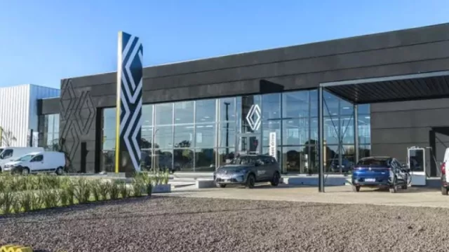Renault inaugura en Resistencia el primer “Electro Care Hub” del mundo (innovación, eficiencia y experiencia cliente)