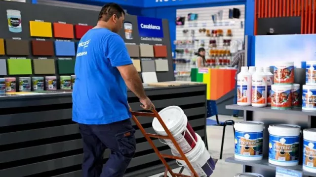 Velazco Pinturas amplía su equipo y apuesta al empleo formal (con apoyo del programa Impulsar Chaco)