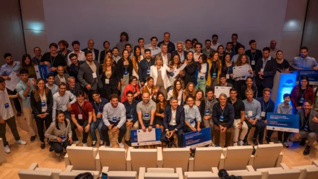 Emprender en Argentina: el rol clave de la formación y las redes (abre una nueva edición de NAVES 2026)