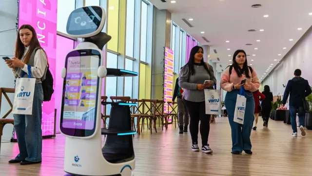 Experiencia y bienestar: el nuevo diferencial competitivo en los negocios (Paraná será sede de Santa Hospitalidad 2026)