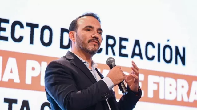 La mega inversión forestal busca activar al sector privado (empresarios analizan el impacto de la planta)