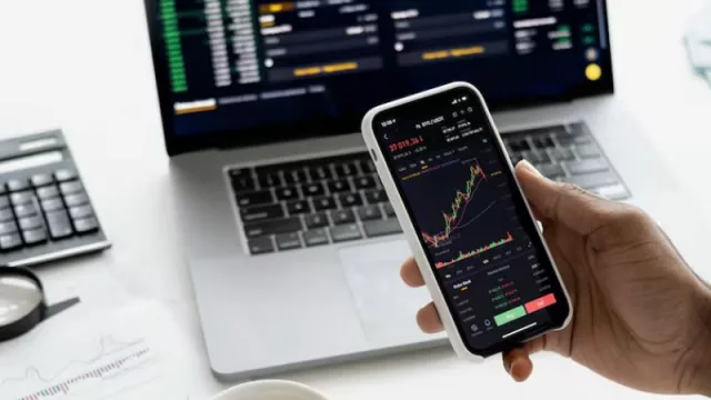 Superávit, Tesla y oro: señales cruzadas en un mercado que no termina de definirse (claves para inversores)