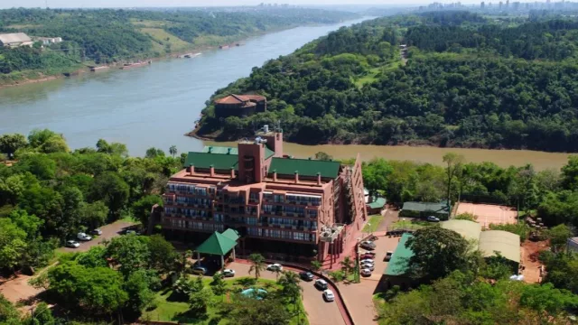 Iguazú apuesta a la innovación hotelera (IA, rentabilidad y nuevas tendencias turísticas)