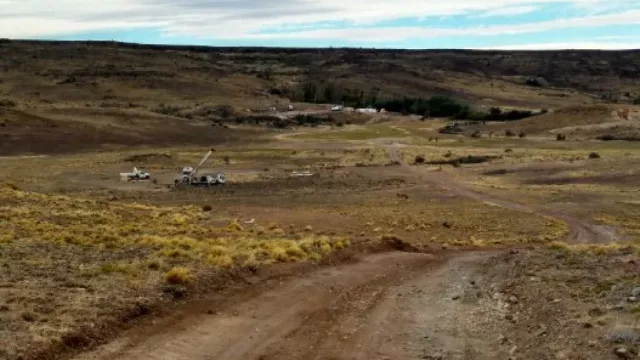 Santa Cruz inicia una nueva temporada exploratoria con 14 proyectos en el Macizo del Deseado
