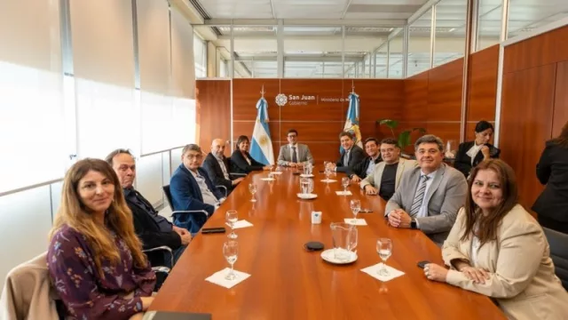 San Juan destinará $ 1.000 millones para financiar a pequeños productores mineros