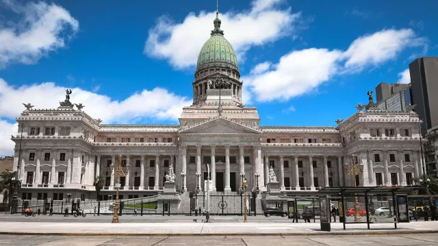 El Senado debatirá tres proyectos de ley para regular el cierre de minas y exigir garantías financieras a las empresas