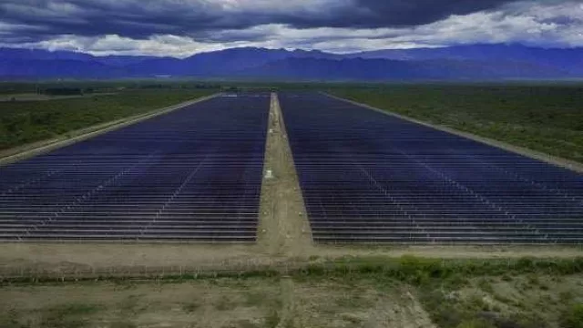 Un parque solar de US$ 36,9 millones completó la instalación de más de 80.000 paneles en San Luis